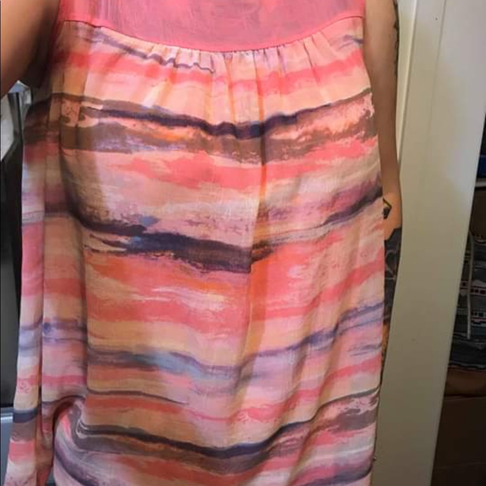 Maternity clothes